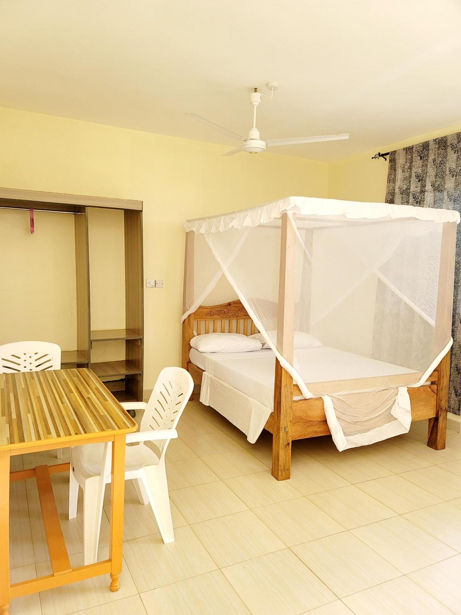 Casuarina Lounge Hotel Malindi Luaran gambar