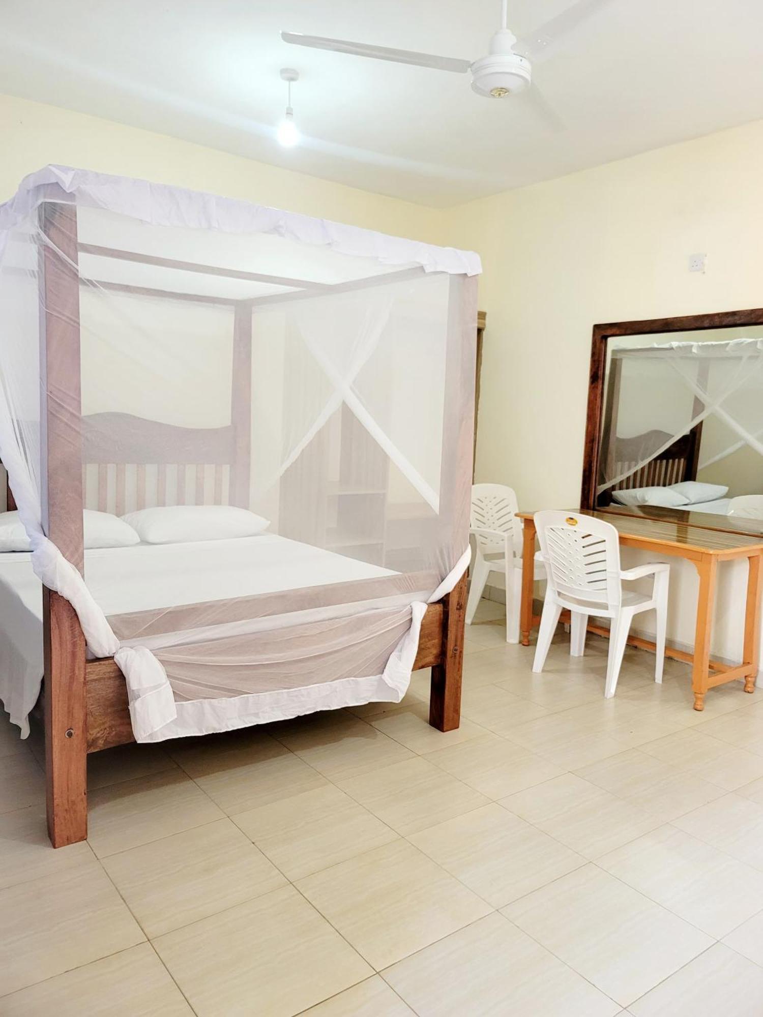 Casuarina Lounge Hotel Malindi Luaran gambar